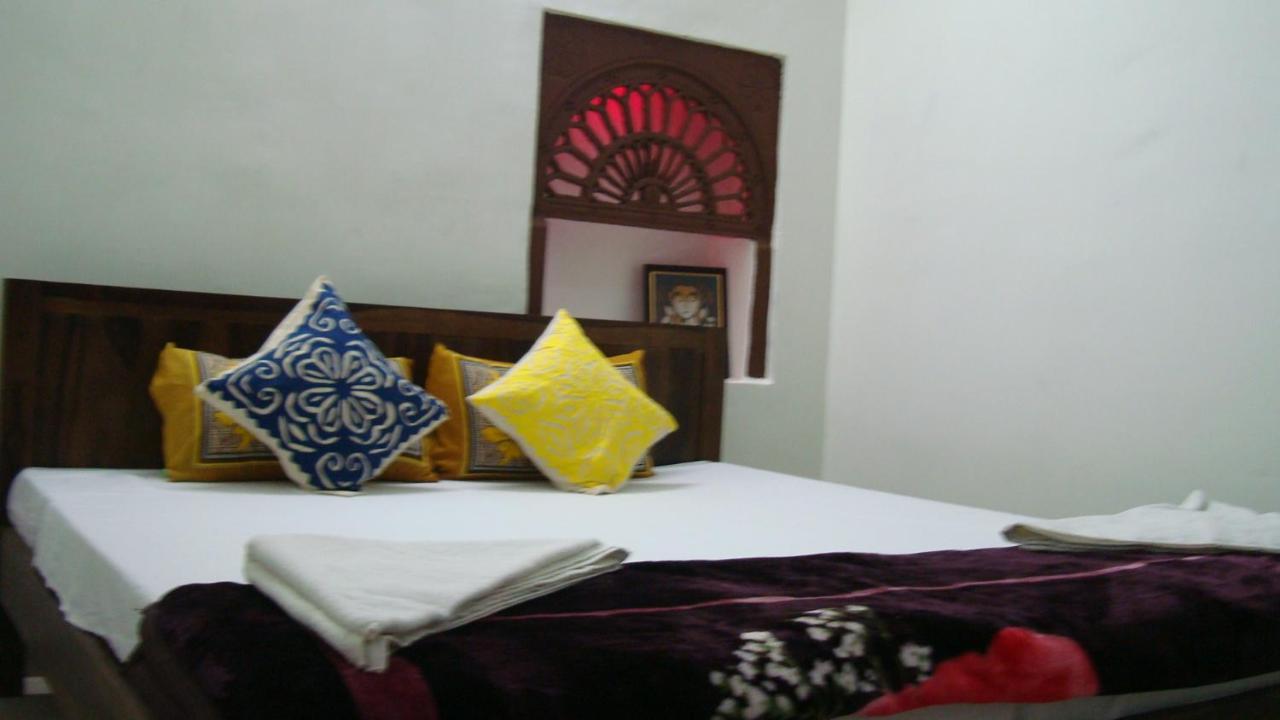 Bhavyam Heritage Guest House Джодпур Екстериор снимка